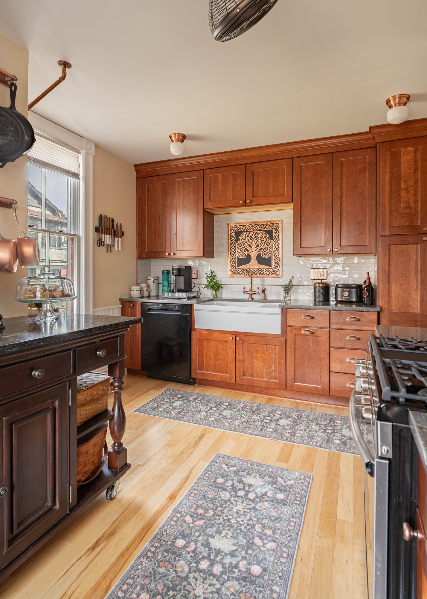 Hannah Kitchen-1